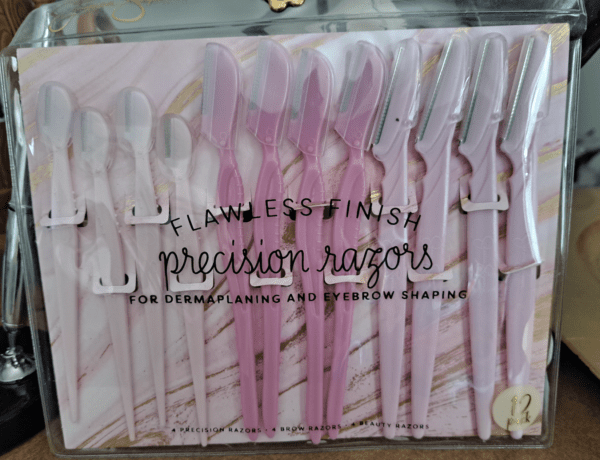 Ladies Flawless Finish Precision Razors