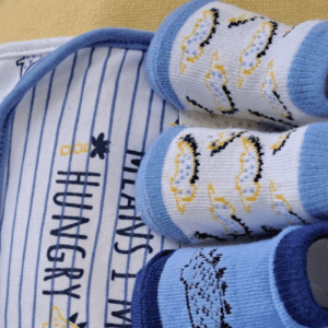 Boy Sock and Bib Set: 0-6 months