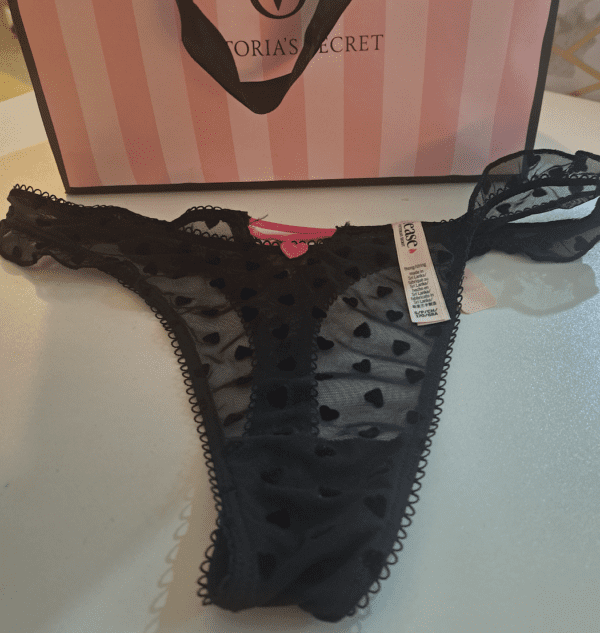 Victorias Secret: black "tease" underwear with hearts (pink heart) - S